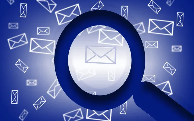 Intelligent Document Handling with Email Integration